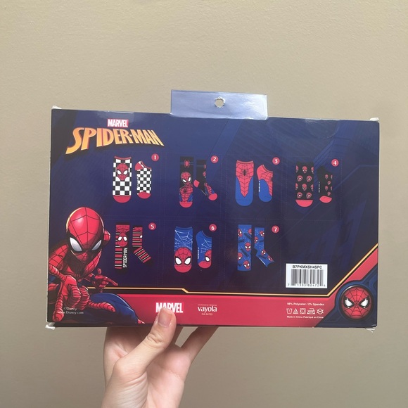 MARVEL SPIDER-MAN  "7 Days of Socks" Advent Calendar Gift Set Size Ages 7-10 NEW - Picture 5 of 8